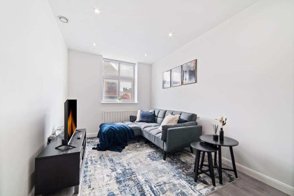 Urban Comfort Getaway- Leicester City Centre Экстерьер фото